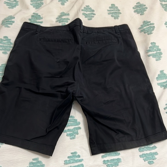 Black shorts - Picture 3 of 3